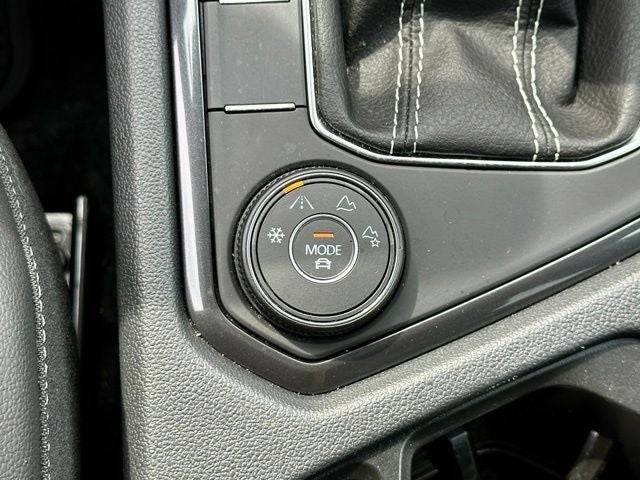 2024 Volkswagen Tiguan 2.0T SEL R-Line