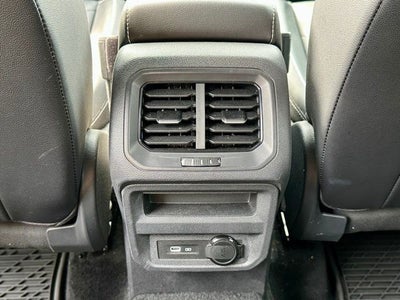 2024 Volkswagen Tiguan 2.0T SEL R-Line