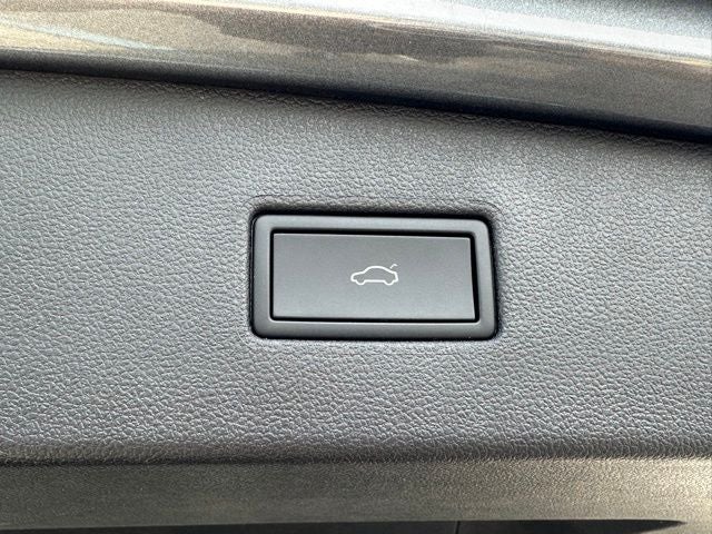 2024 Volkswagen Tiguan 2.0T SEL R-Line