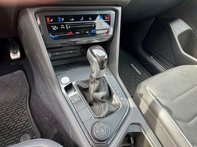 2024 Volkswagen Tiguan 2.0T SEL R-Line
