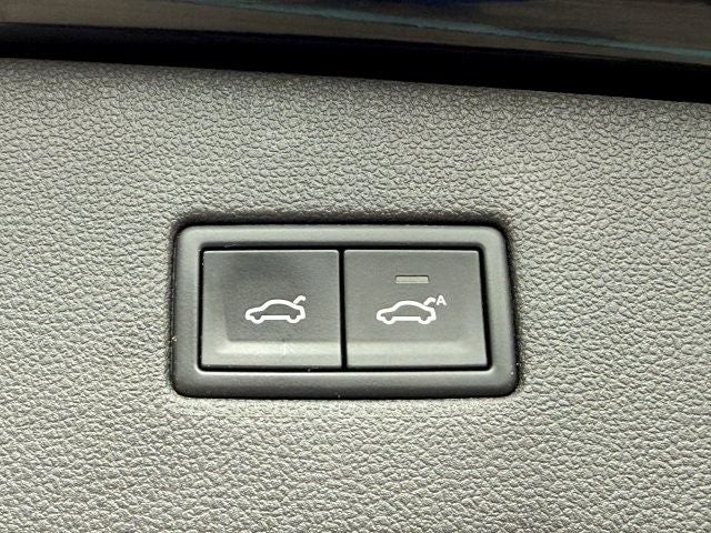 2018 Volkswagen Tiguan 2.0T SEL Premium 4Motion