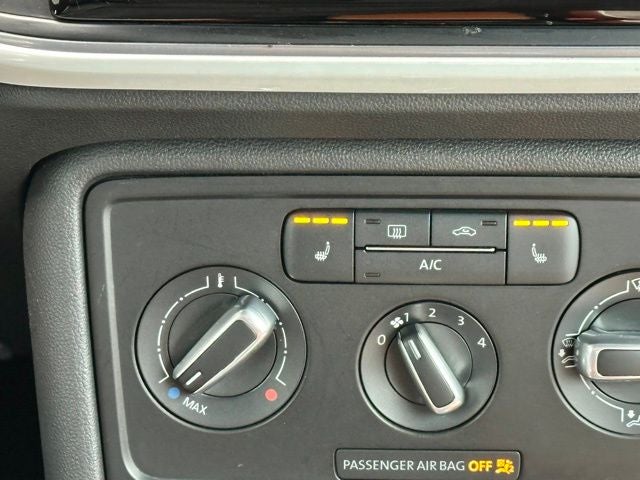 2015 Volkswagen Beetle 1.8T