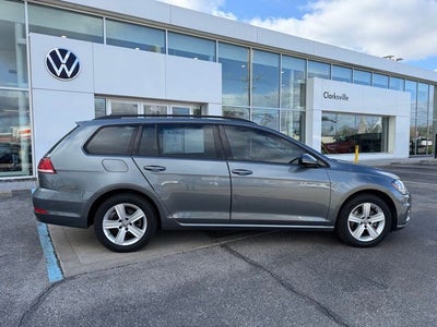 2018 Volkswagen Golf SportWagen SE