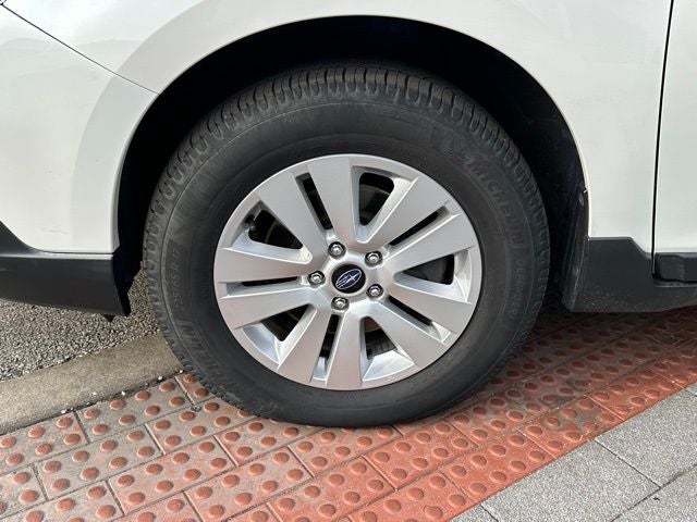 2019 Subaru Outback 2.5i