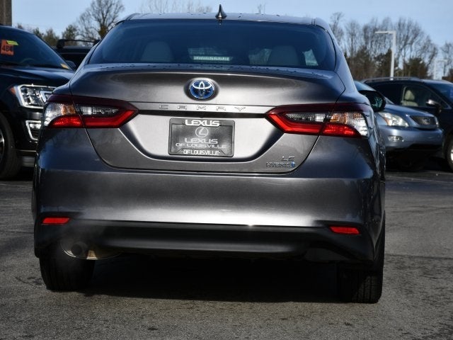 2022 Toyota Camry Hybrid LE