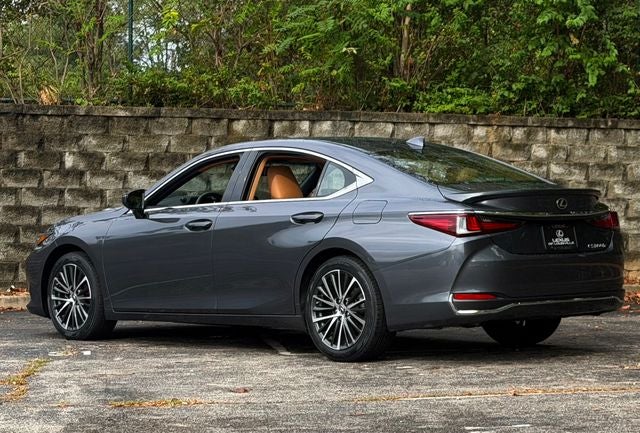2024 Lexus ES 300h