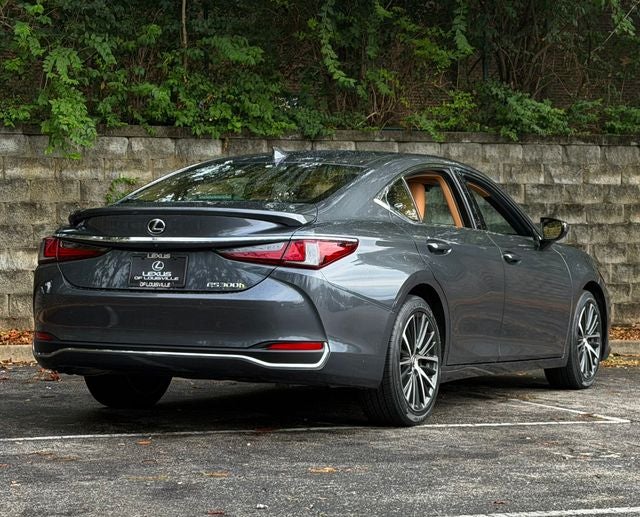 2024 Lexus ES 300h