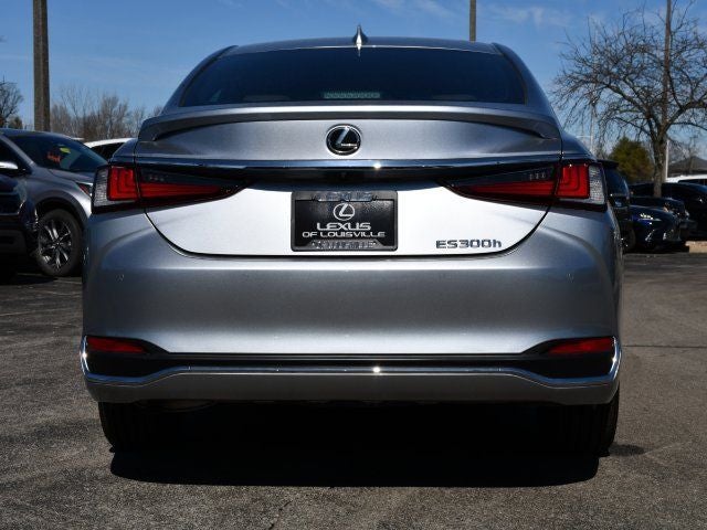 2025 Lexus ES 300h