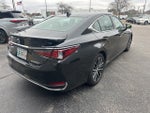 2022 Lexus ES 300h
