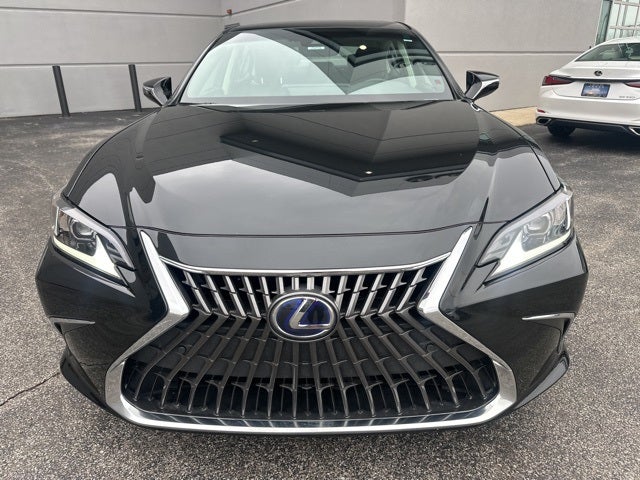 2022 Lexus ES 300h