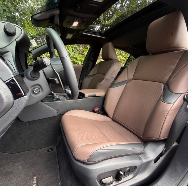 2025 Lexus ES 300h