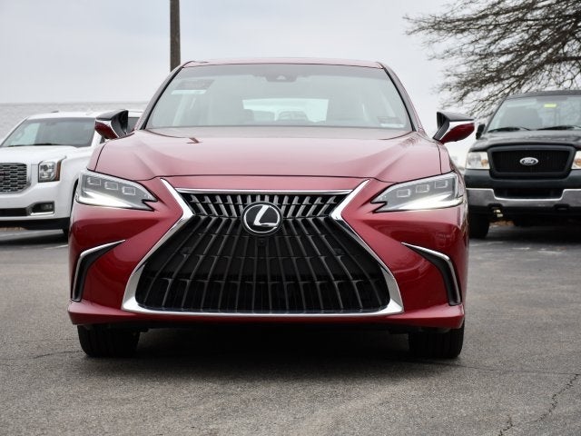 2025 Lexus ES 300h Ultra Luxury