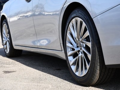 2023 Lexus ES 350 Ultra Luxury