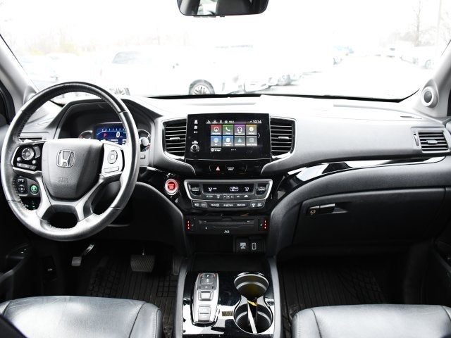 2022 Honda Pilot Touring 7 Passenger