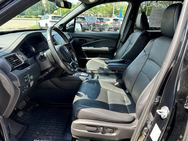 2023 Honda Passport Elite