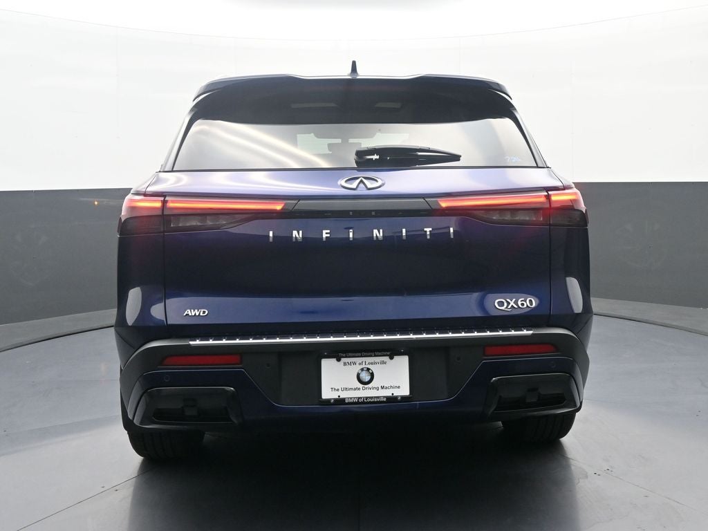 2023 INFINITI QX60 LUXE
