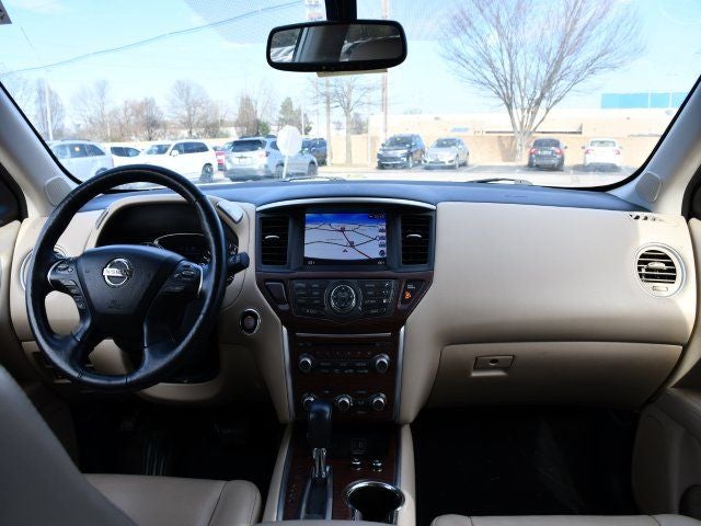 2020 Nissan Pathfinder Platinum