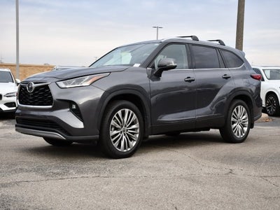 2022 Toyota Highlander Platinum