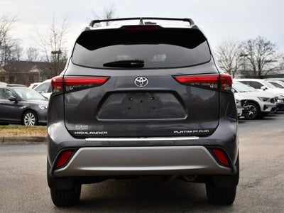 2022 Toyota Highlander Platinum