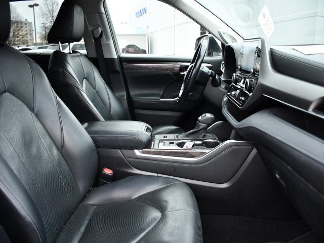 2020 Toyota Highlander Hybrid Limited