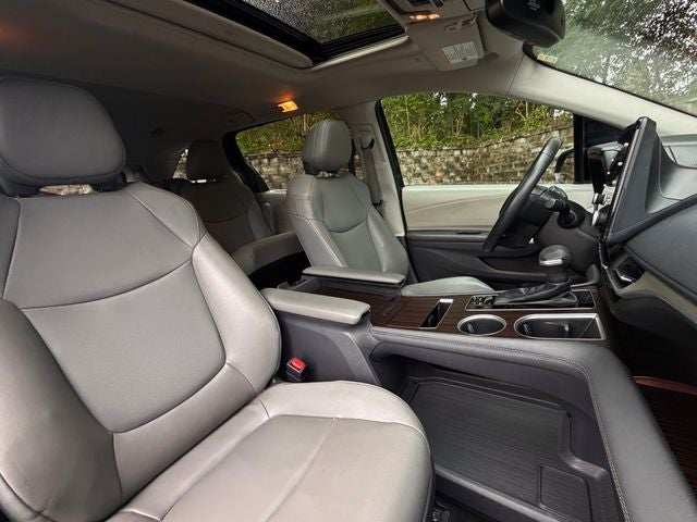 2022 Toyota Sienna XLE 7 Passenger