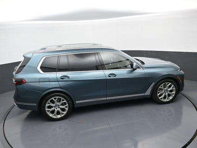2025 BMW X7 xDrive40i
