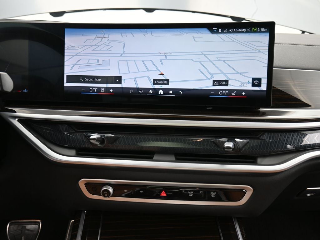 2025 BMW X7 xDrive40i