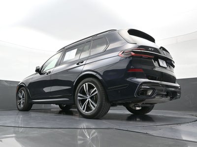 2025 BMW X7 xDrive40i
