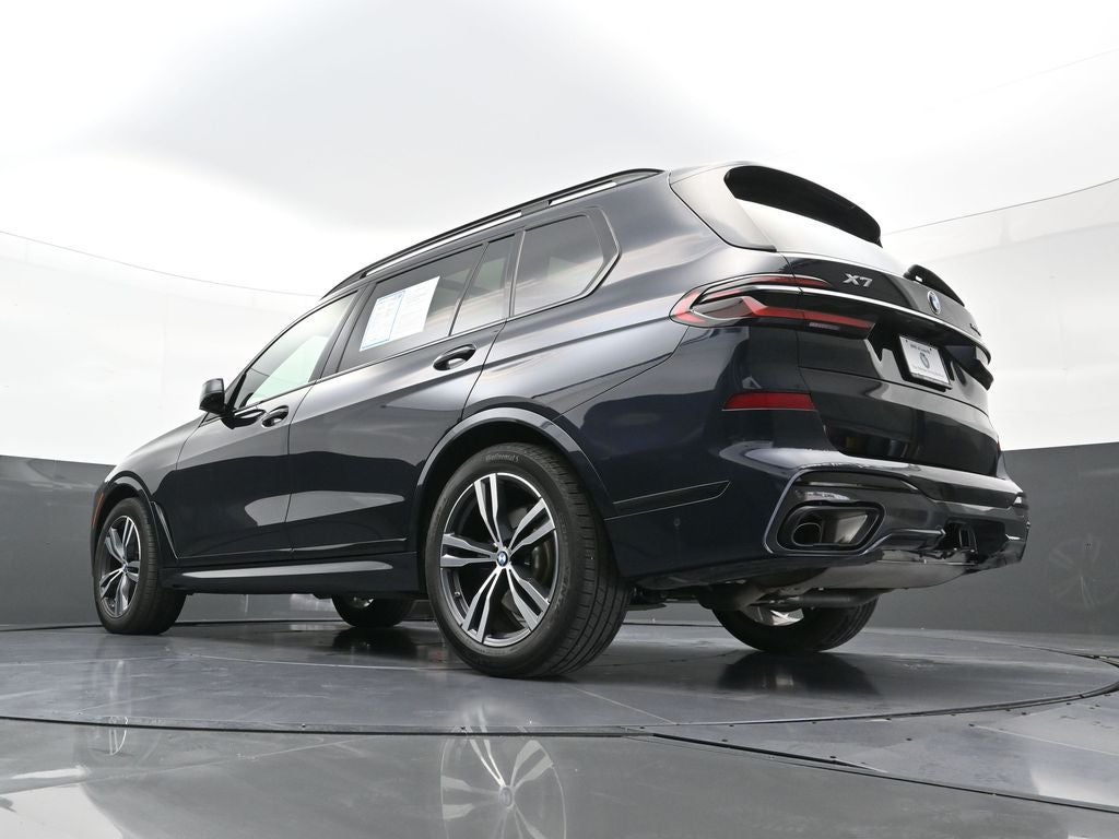 2025 BMW X7 xDrive40i