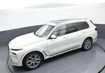 2025 BMW X7 xDrive40i