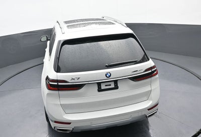 2025 BMW X7 xDrive40i