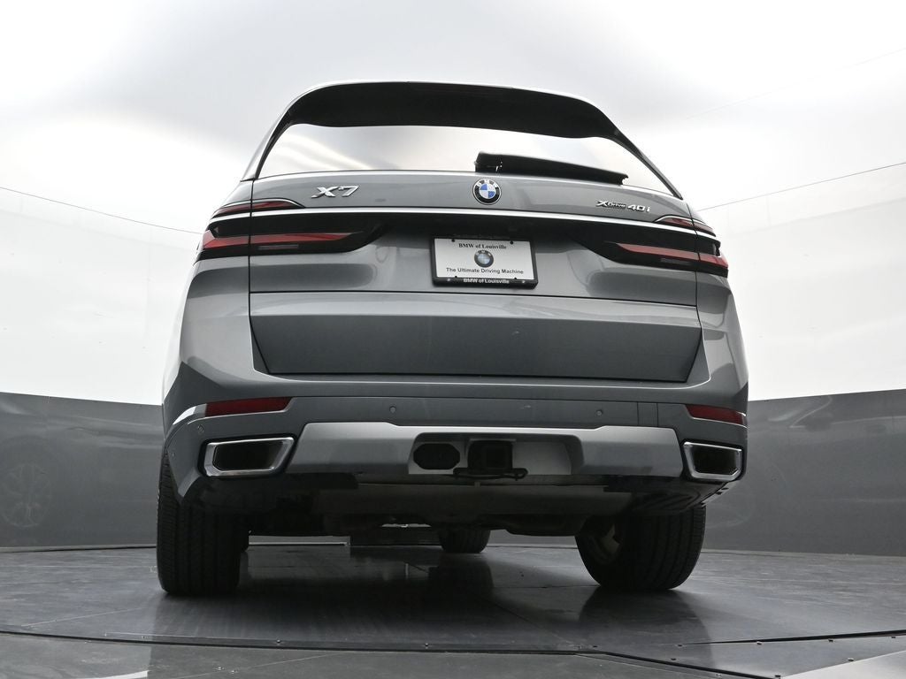 2025 BMW X7 xDrive40i