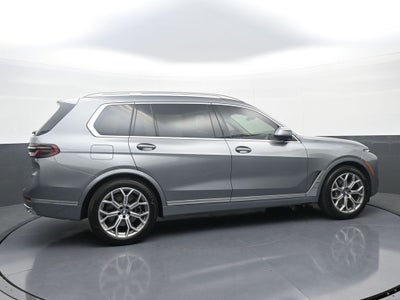 2025 BMW X7 xDrive40i
