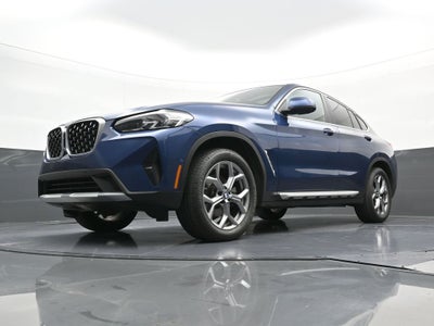 2025 BMW X4 xDrive30i