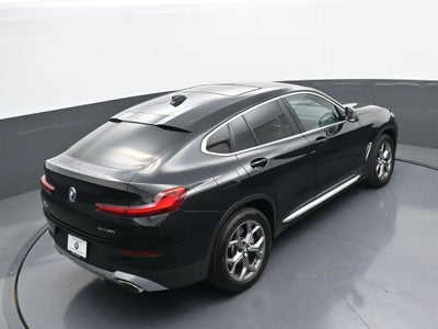 2025 BMW X4 xDrive30i