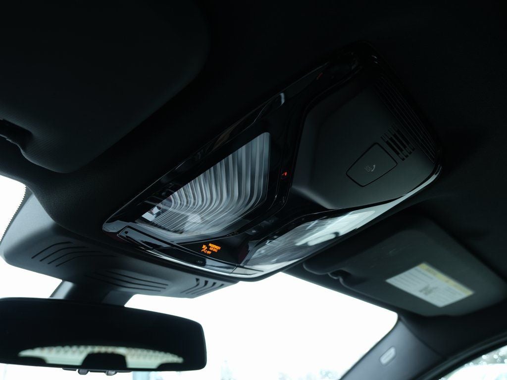 2025 BMW X4 xDrive30i