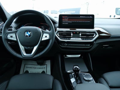 2025 BMW X4 xDrive30i