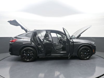 2024 BMW X4 xDrive30i