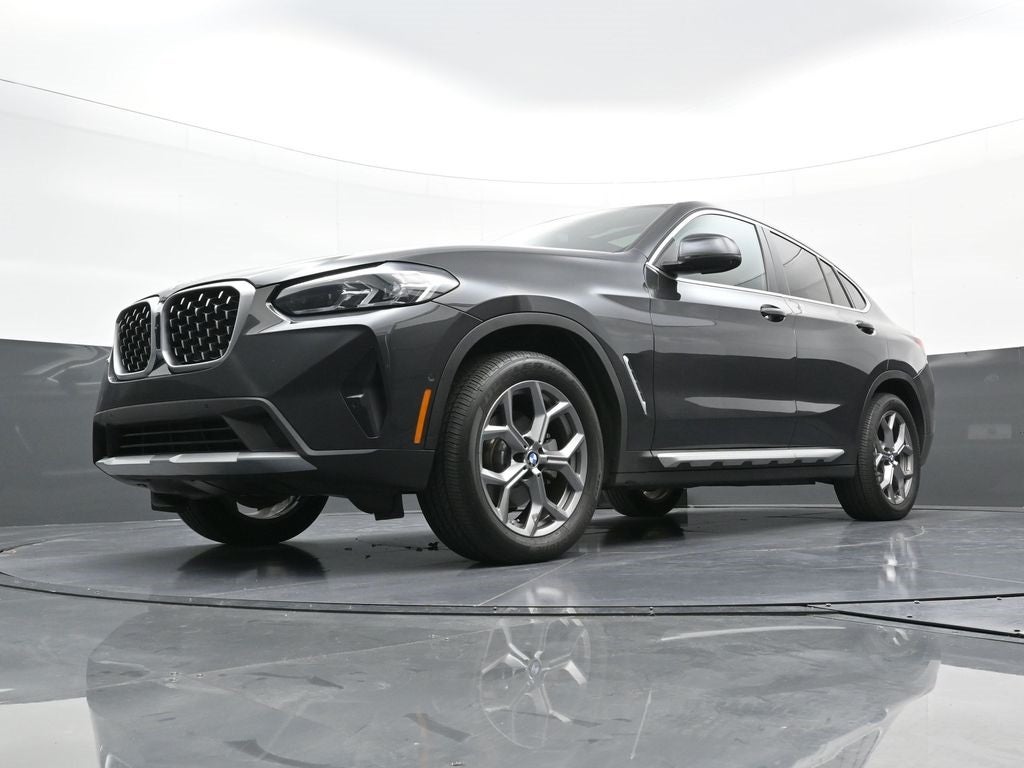 2024 BMW X4 xDrive30i