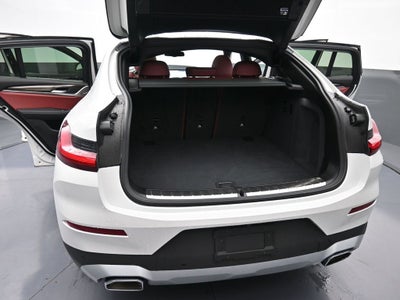 2025 BMW X4 xDrive30i