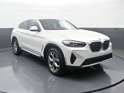 2025 BMW X4 xDrive30i