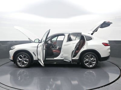 2025 BMW X4 xDrive30i