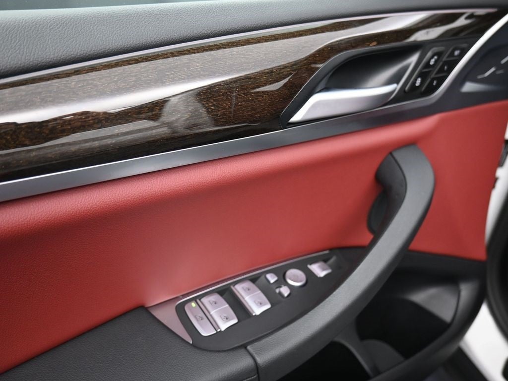 2025 BMW X4 xDrive30i