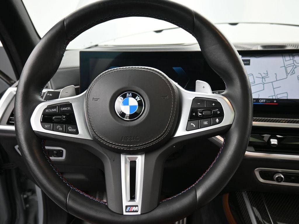 2023 BMW X7 M60i