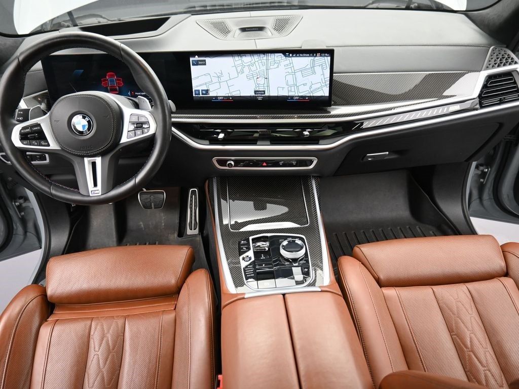 2023 BMW X7 M60i