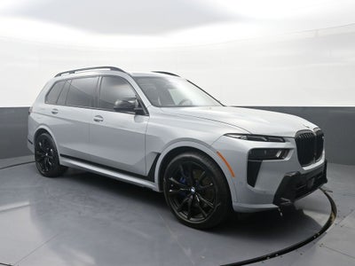 2023 BMW X7 M60i