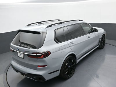 2023 BMW X7 M60i