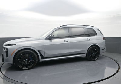 2023 BMW X7 M60i