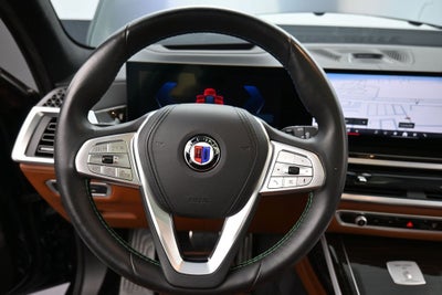 2025 BMW X7 ALPINA XB7
