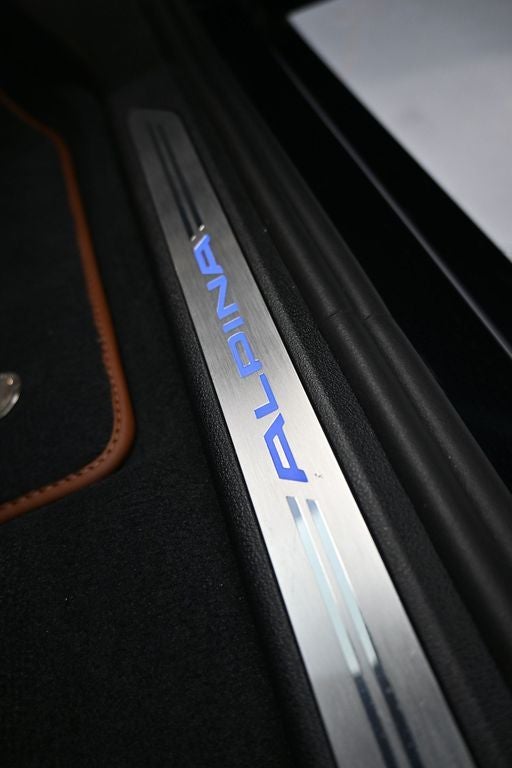 2025 BMW X7 ALPINA XB7
